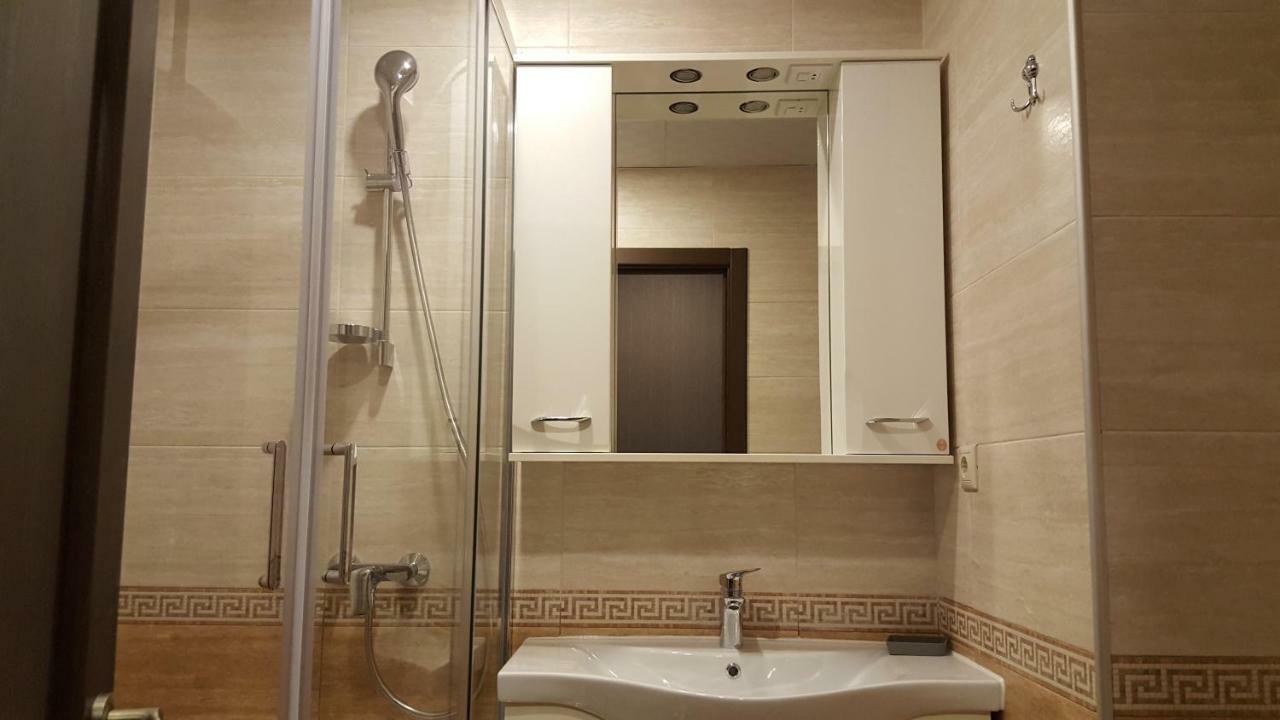 Mimino Apartment Deluxe First Line Batumi Exterior photo